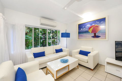 By The Sea Port Douglas - Accommodation Europe 0