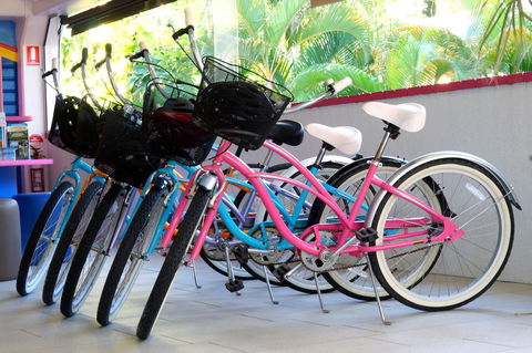 By The Sea Port Douglas - Accommodation Europe 6