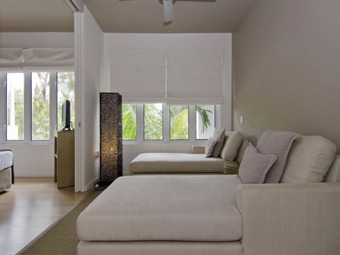 Beach Club Port Douglas Luxury Apartments - Tourism Bookings 11