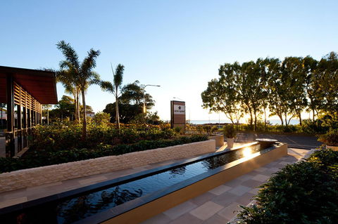 Oaks Redcliffe Mon Komo Suites - Events Australia 4