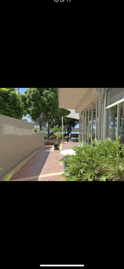 Riverside - Tourism Bookings 12