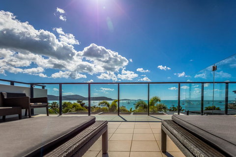 Mirage Whitsundays - Events Australia 21