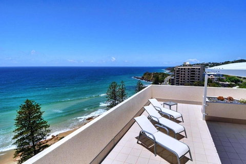 Coolum Caprice - Tourism Bookings 36