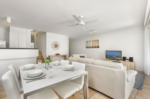 The Cove Noosa - Tourism Bookings 19
