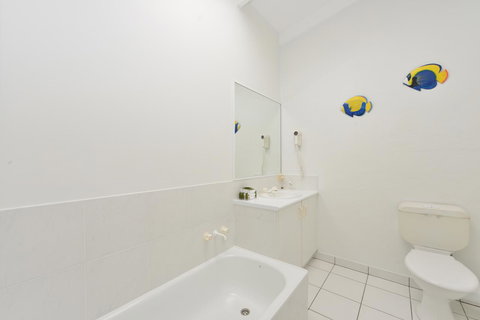 Seascape Holidays At Beachfront Terraces - Accommodation Europe 8