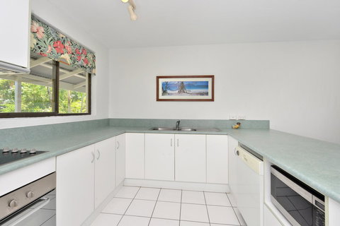 Seascape Holidays At Beachfront Terraces - Accommodation Europe 14