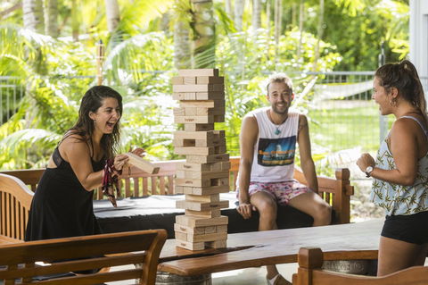Summer House Cairns - Tourism Bookings 13