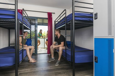 Summer House Cairns - Tourism Bookings 30