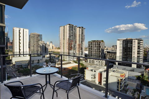 Brisbane One Apartments By CLLIX - Events Australia 1