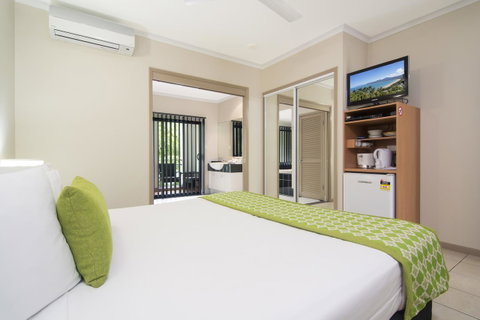 Regal Port Douglas - Tourism Bookings 3