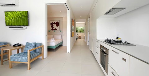 Pool Resort Port Douglas - Tourism Bookings 14