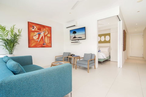 Pool Resort Port Douglas - Tourism Bookings 32