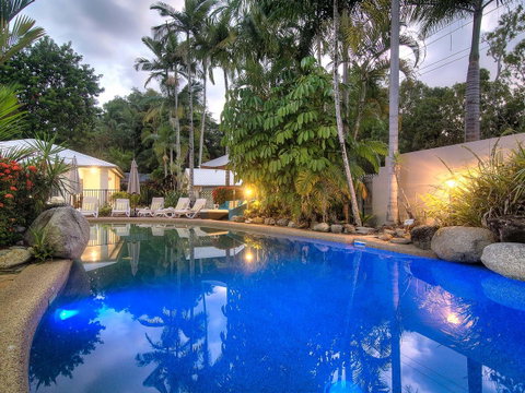 The Port Douglas Queenslander - Tourism Bookings 24