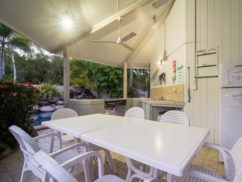 The Port Douglas Queenslander - Tourism Bookings 39