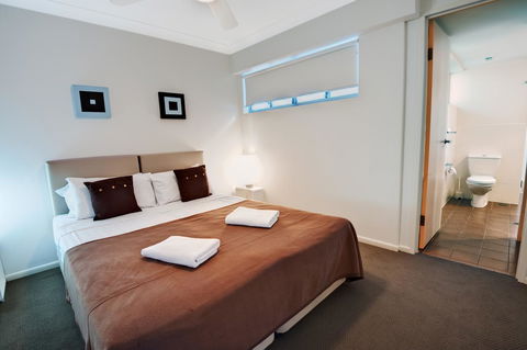 The Point Resort - Tourism Bookings 5