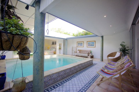[ ANDY'S BEACH HOUSE ] - Tourism Bookings 20