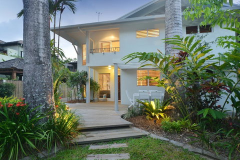 [ ANDY'S BEACH HOUSE ] - Tourism Bookings 9