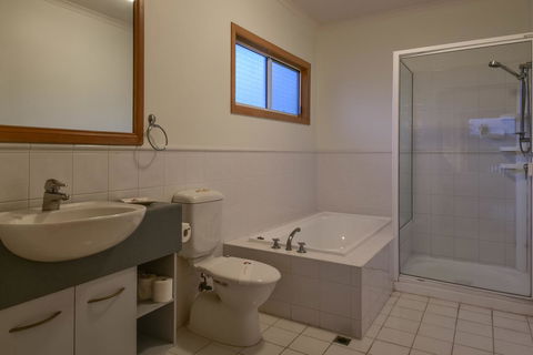 Bella Vista On Nara Pets Welcome - Events Australia 16