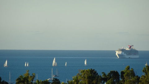 Bella Vista On Nara Pets Welcome - Events Australia 5