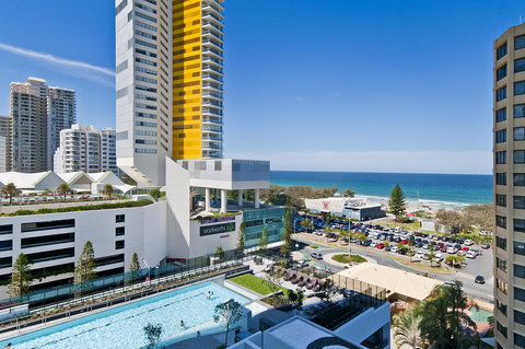 Oracle Resort Broadbeach - Gclr - Accommodation Europe 1