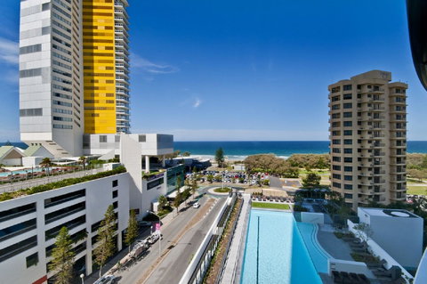 Oracle Resort Broadbeach - Gclr - Accommodation Europe 8