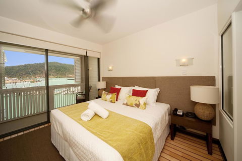 The Boathouse Apartments - Events Australia 9