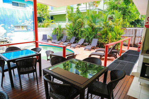 Port Douglas Motel - Events Australia 26