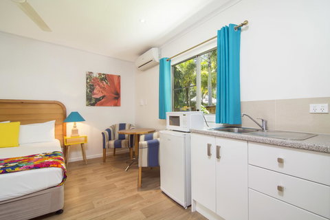 Port Douglas Motel - Events Australia 38