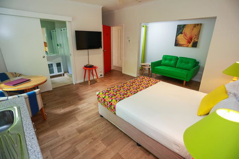 Port Douglas Motel - Events Australia 14