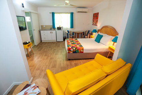 Port Douglas Motel - Events Australia 19
