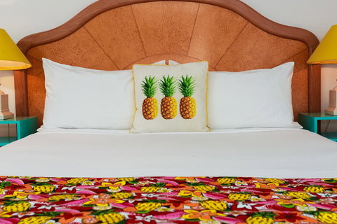 Port Douglas Motel - Events Australia 20