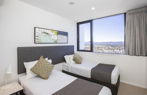 Qube Broadbeach - Accommodation Europe 2