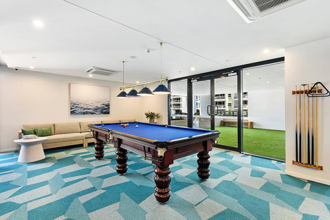 Qube Broadbeach - Accommodation Europe 36