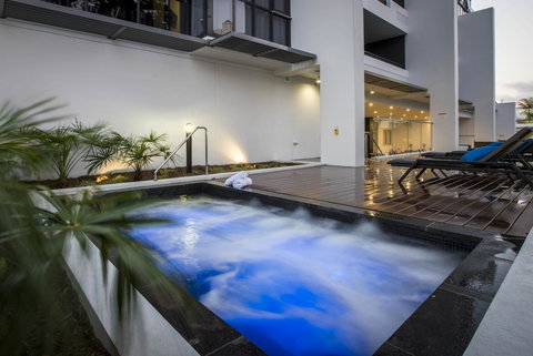 Synergy Broadbeach - Official - Accommodation Europe 5