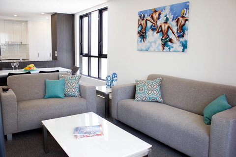 Synergy Broadbeach - Official - Accommodation Europe 10