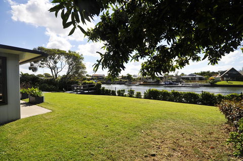 Bribie Island Canal Holiday Destination! - Events Australia 22