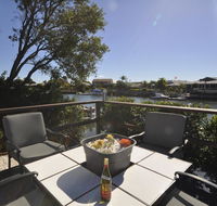 Bribie Island Canal Holiday Destination - Events Australia