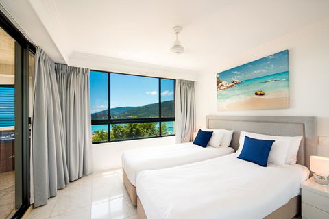 Pinnacles - Events Australia 5