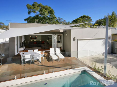 Beach House On Tradewinds Avenue - Tourism Bookings 1