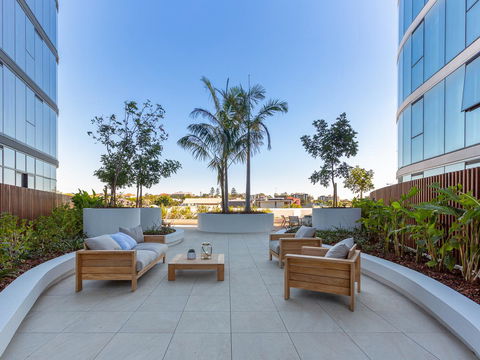 Hostrelax Residences On Alfred - Events Australia 11