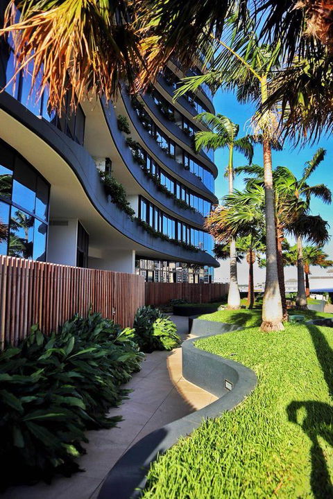 Hostrelax Residences On Alfred - Events Australia 12