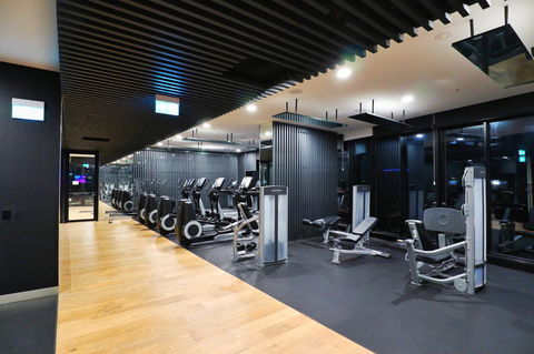 Hostrelax Residences On Alfred - Events Australia 4