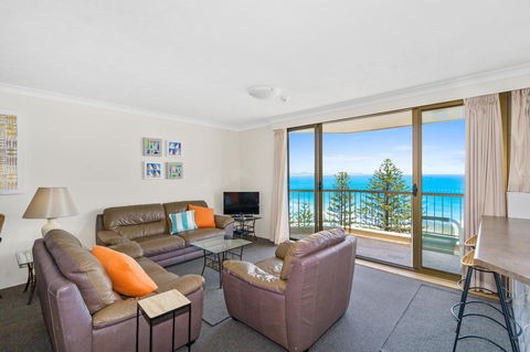 Columbia Beachfront Apartments On Rainbow Bay - Events Australia 39