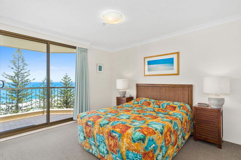 Columbia Beachfront Apartments On Rainbow Bay - Events Australia 34