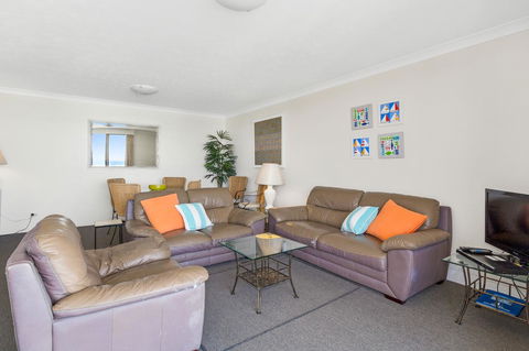Columbia Beachfront Apartments On Rainbow Bay - Events Australia 30