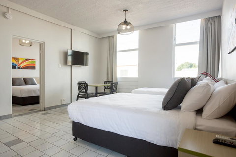 Nightcap At Emerald Star Hotel - Accommodation Europe 25