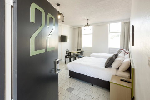 Nightcap At Emerald Star Hotel - Accommodation Europe 26