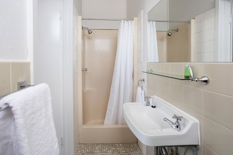 Nightcap At Emerald Star Hotel - Accommodation Europe 27