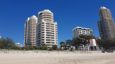 APR Private SUITES MOROC By The Beach - Events Australia 37
