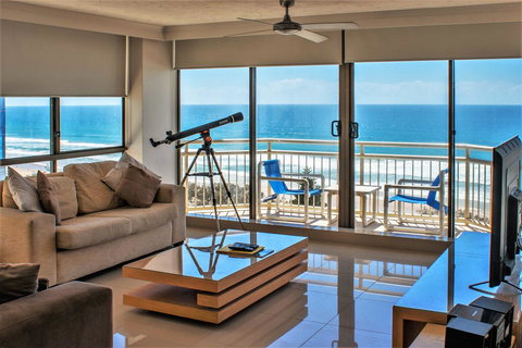 Seacrest Beachfront Apartments Surfers Paradise - Events Australia 30